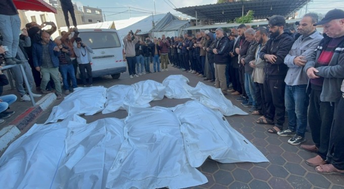 Gazze'de son 24 saatte 30 Filistinli yaşamını yitirdi