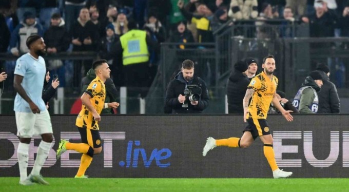 Hakan Çalhanoğlu açılışı yaptı, Inter farklı kazandı