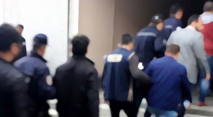 7 ilde FETÖ operasyonu: 19 gözaltı
