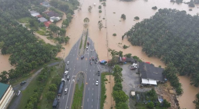 Tayland'daki sel felaketinde can kaybı 37'ye yükseldi