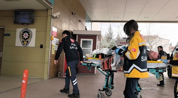 Bursa'da elektrik akımına kapılan işçi ağır yaralandı