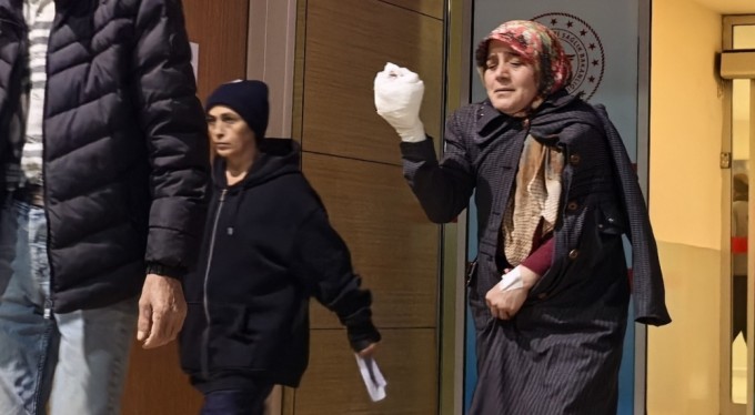 Yem karma makinesine elini kaptıran işçi yaralandı