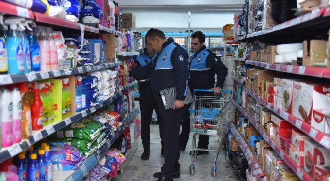 Yıldırım'da marketler mercek altında