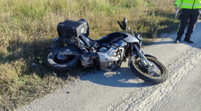 Bursa'da otomobilin çarptığı motosiklet sürücüsü hayatını kaybetti