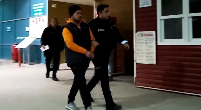 Bursa'da hırsızlık suçundan 13 yıl hapis cezasıyla aranan şahıs yakalandı