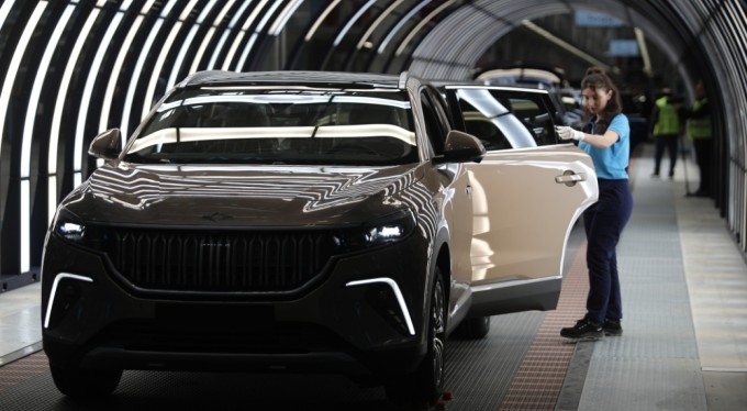 Binek otomobil ihracatçıları İtalya'da gaza bastı