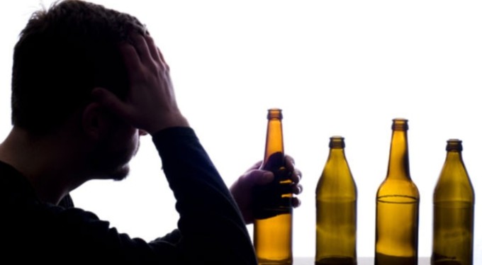 Sahte alkolden ölümler sürüyor! Hayatını kaybedenlerin sayısı 38'e çıktı