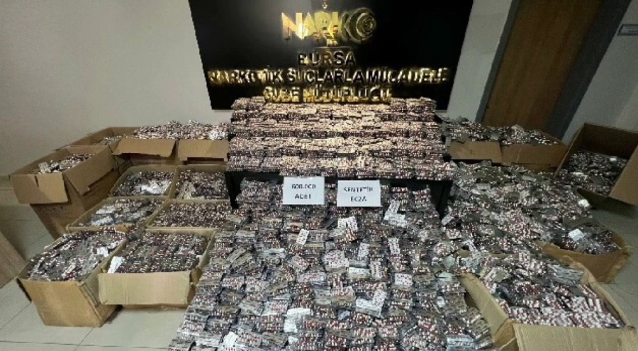 Bursa'da narkotik polisinden rekor...600 bin hap ele geçirildi