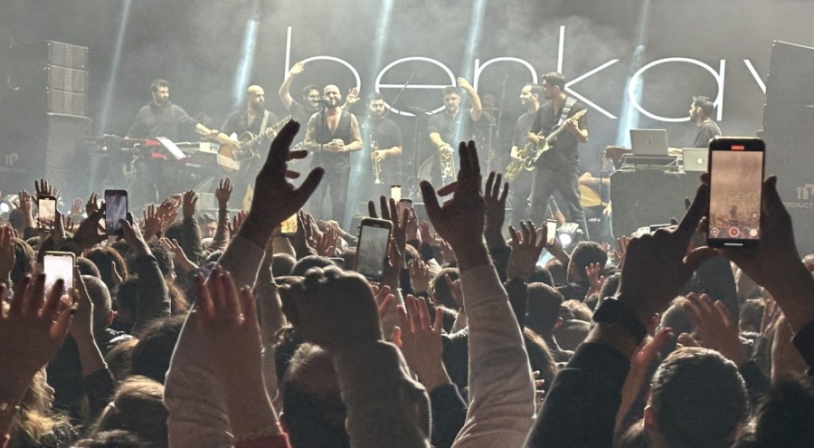 Berkay'dan Sevgililer Gününe Özel Konser