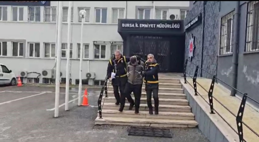 Bursa'da tekel cinayeti! Hırsızlık yapan zanlı işletme sahibini öldürdü