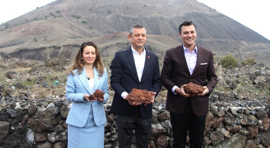 CHP Genel Başkanı Özel 'kurultay tartışmaları' ile ilgili konuştu