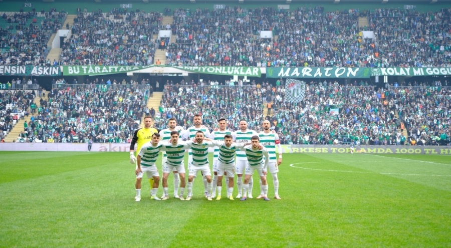 TFF 3. Lig: Bursaspor: 4 - Anadolu Üniversitesi: 1