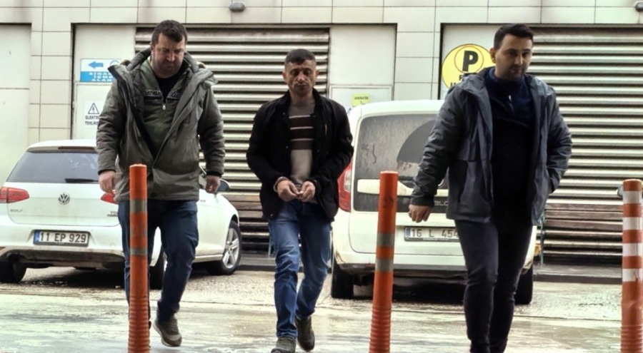 İnegöl'de hırsızlık suçundan 20 yıl hapisle aranan şahıs yakalandı