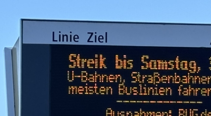 Berlin'de toplu taşımada 48 saatlik grev başladı