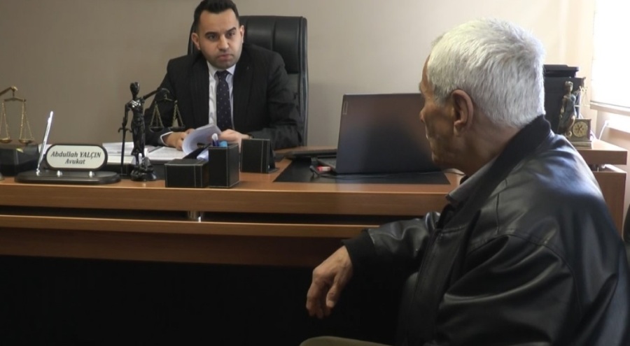 Kendilerini savcı-polis diye tanıtıp yaşlı adamı 4 milyon lira dolandırdılar