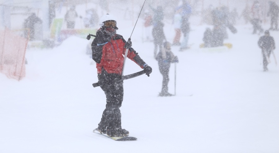 Uludağ'a son 20 yılın kar rekorunu kırdı