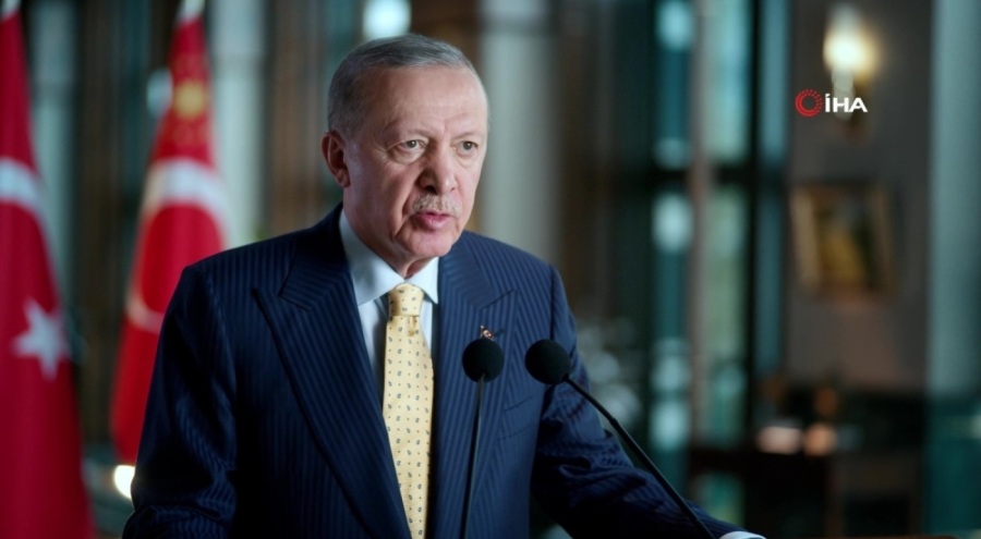 Cumhurbaşkanı Erdoğan: "Savaşın sonlanması için her türlü gayreti göstermeye kararlıyız"