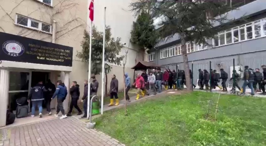 Bursa'da kaçak göçmen operasyonu