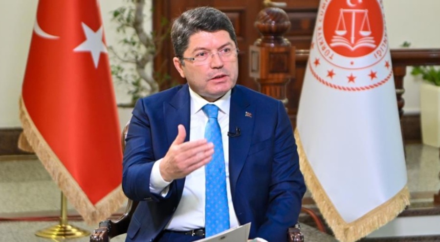 Adalet Bakanı Tunç: "Hükümlünün cezaevinden video vasıtasıyla görüşmesiyle ilgili mevzuatımız buna uygun değil"