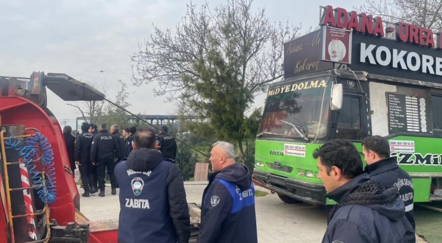 Bursa'da Lokanta minibüslere operasyon