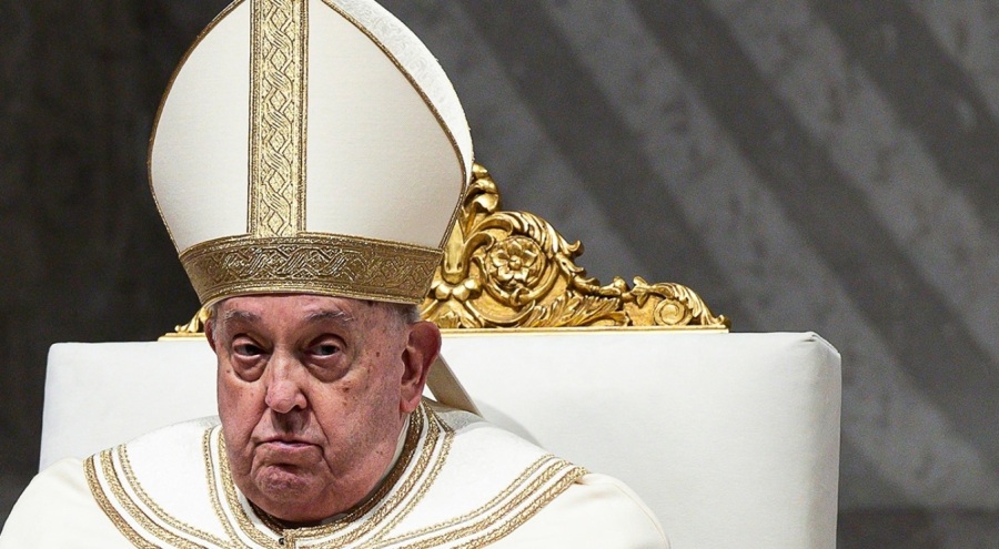 Papa Francis, solunum krizi geçirdi