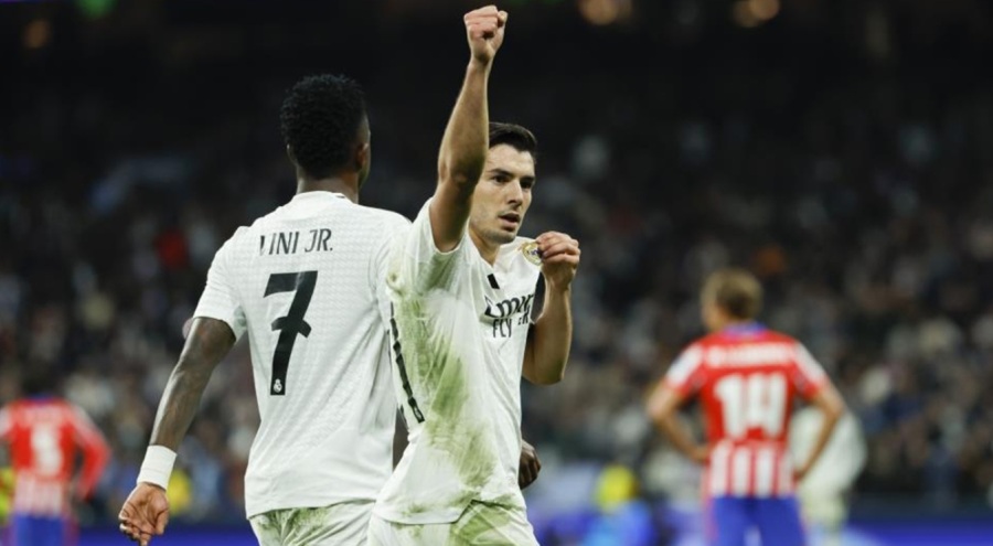 Real Madrid, derbiyi kazanarak avantaj yakaladı