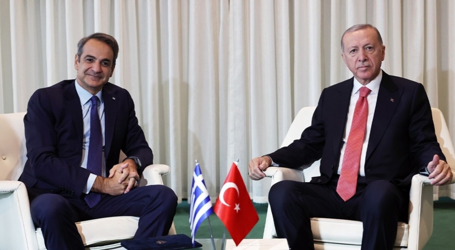 Cumhurbaşkanı Erdoğan, Yunanistan Başbakanı Miçotakis ile görüştü