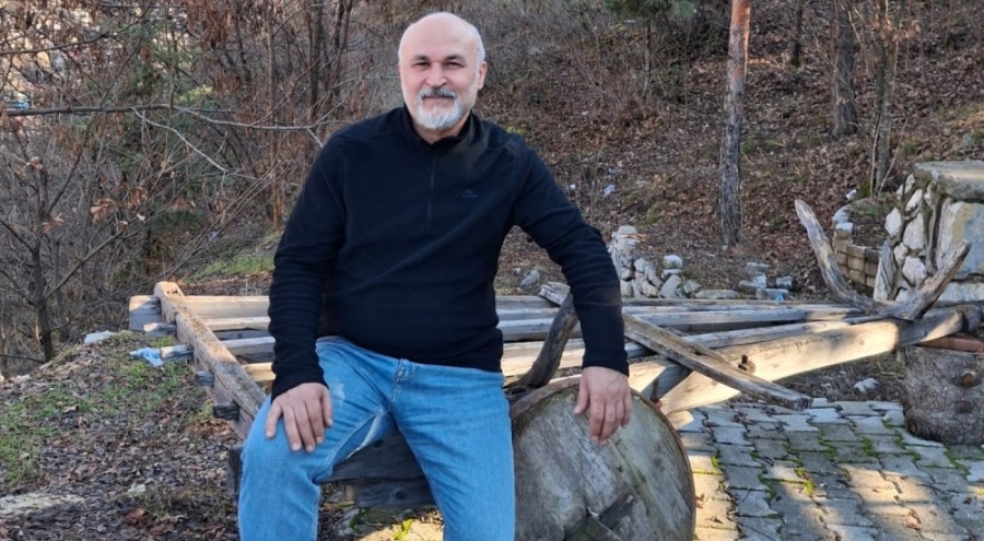 25 yıl sonra yeniden... Akuli Altukulaç'tan yeni single 'İnadına'