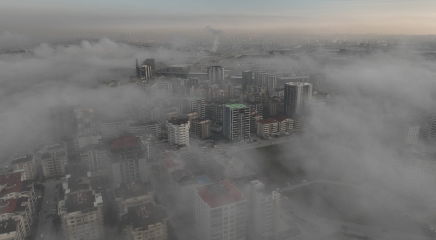 Bursa'ya sis çöktü