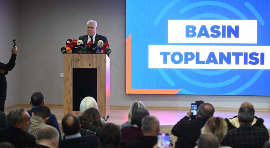 Başkan Bozbey: "Bursalılara yıllarca masal anlattılar"