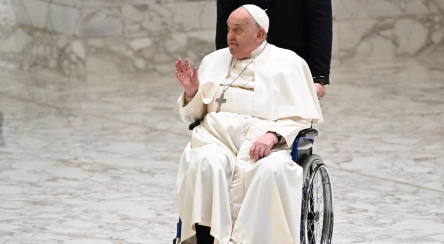 Papa'dan sesli mesaj: "Sağlığım için meydanda dua eden herkese yürekten teşekkür ederim"