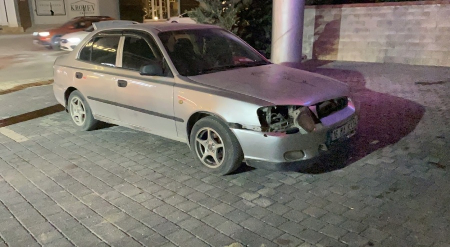 Bursa'da motosiklet ile otomobil çarpıştı: 1 yaralı