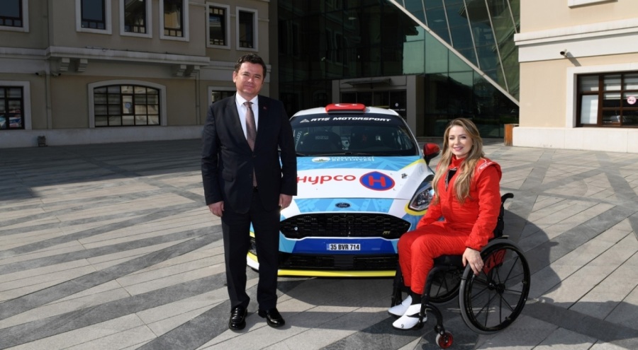 Başarılı ralli pilotu Osmangazi Belediyesi adına piste çıkıyor