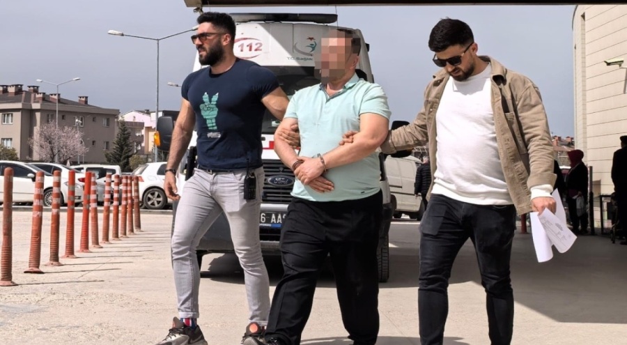 İnegöl'de uyuşturucu taciri yakayı ele verdi