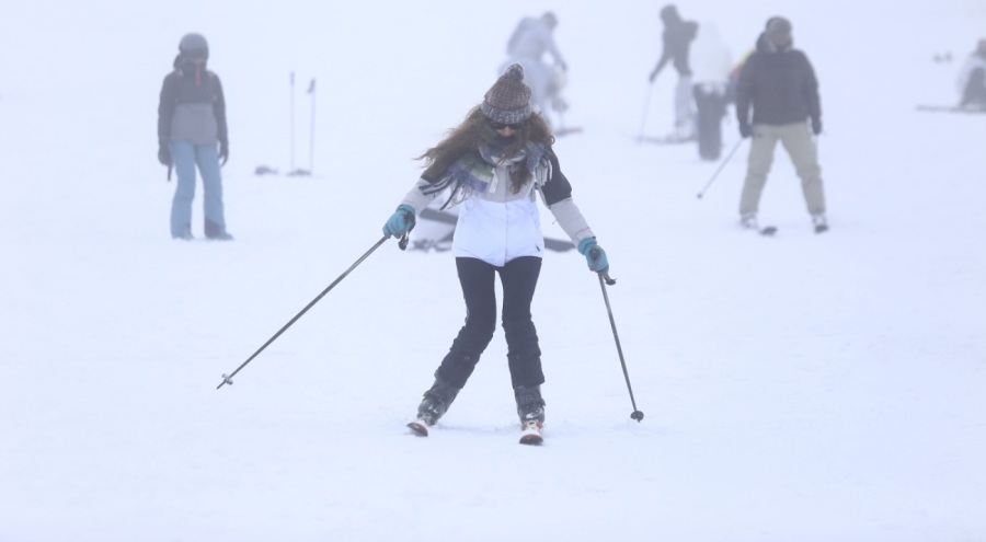 Uludağ'da kar kalınlığı yeniden 60 santimetreye yükseldi