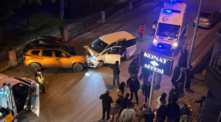 Bursa'da uyuyan sürücü dehşet saçtı