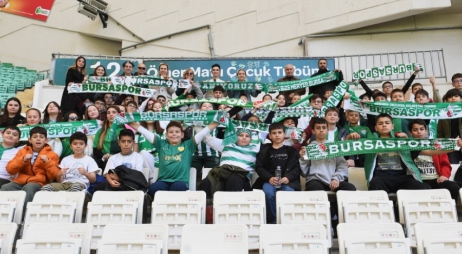 Osmangazili çocuklar maç heyecanı yaşadı