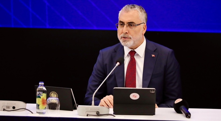 Çalışma ve Sosyal Güvenlik Bakanı Işıkhan: "Hakaret asla ama asla bir hak, özgürlük değildir"