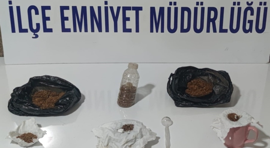 Uyuşturucu tacirleri, kıskıvrak yakalandı