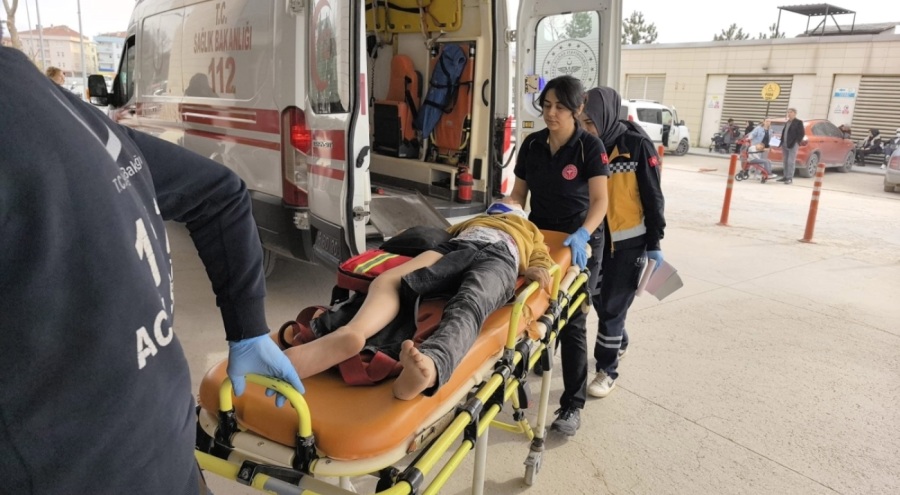 Motosikletin çarptığı çocuk yaralandı