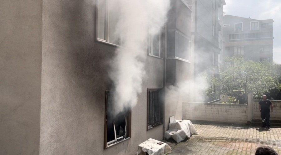 Bursa'da çıkan yangın panik dolu anlar yaşattı