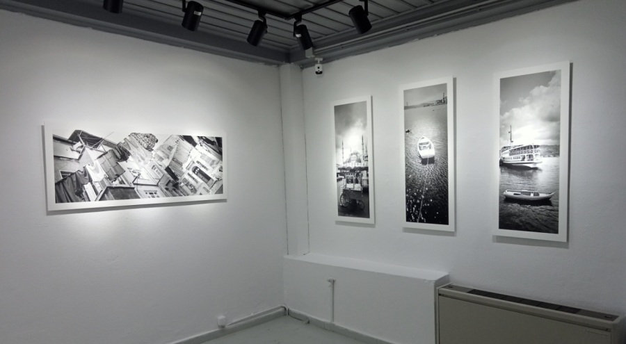 "Enine Boyuna Bakış" sergisi Nilüfer Fotoğraf Müzesi'nde