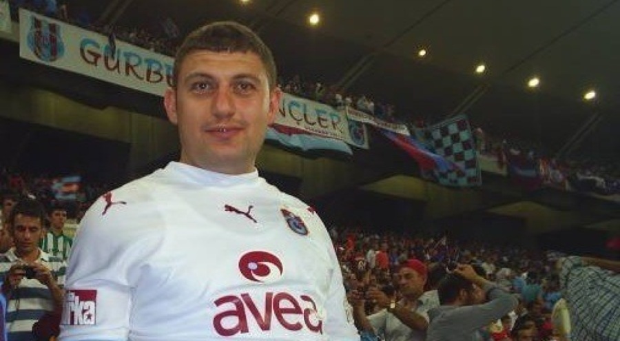 Maçı izlerken fenalaşmıştı, tüm müdahalelere rağmen kurtarılamadı