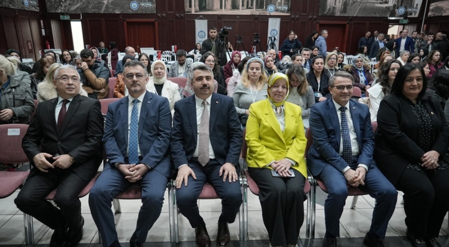 Toplumun temeli ailenin korunması konuşuldu