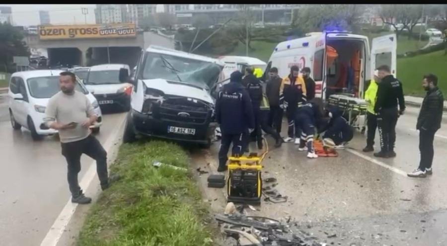 Bursa'da Yağmurda faciadan dönüldü