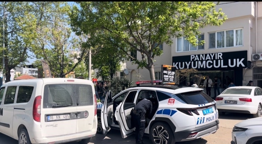 Bursa'da kuyumcuda silahlı soygun!