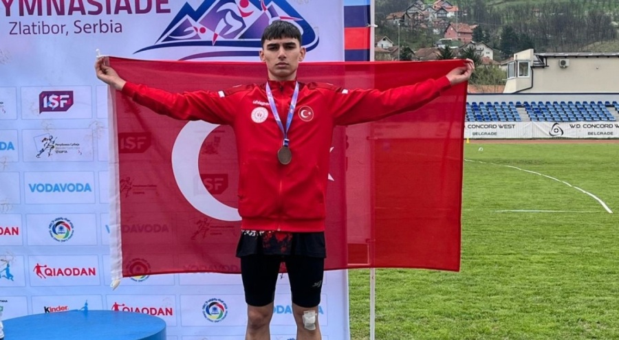 Osmangazili Milli Atletten Dünya Üçüncülüğü