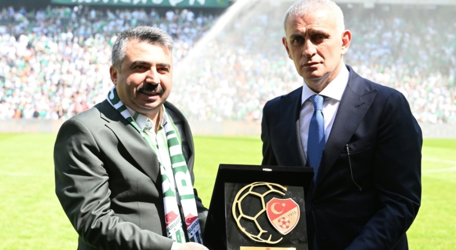 Bursaspor kupayı, Yıldırım Belediyesi 'Fair Play'i aldı