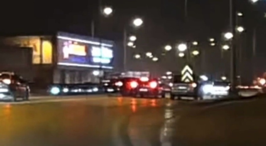 Makas atan sürücü zincirleme kazaya sebep oldu