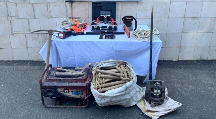 Bursa'da kaçak kazı yapan 4 kişi suçüstü yakalandı